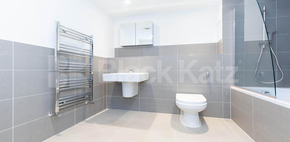 			1 Bedroom, 1 bath, 1 reception Apartment			 SPRINGFIELD HOUSE LOFTS-TYSSEN STREET, DALSTON/HAGGERSTON